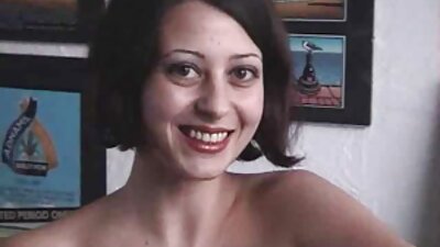 Трахаю найгарячішу дівчину українські порнофільми в моїй школі