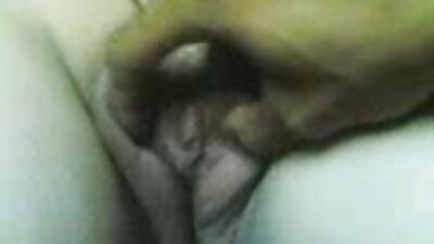 Блондинка-підліток має ідеальне сексуальне українська порно відео тіло